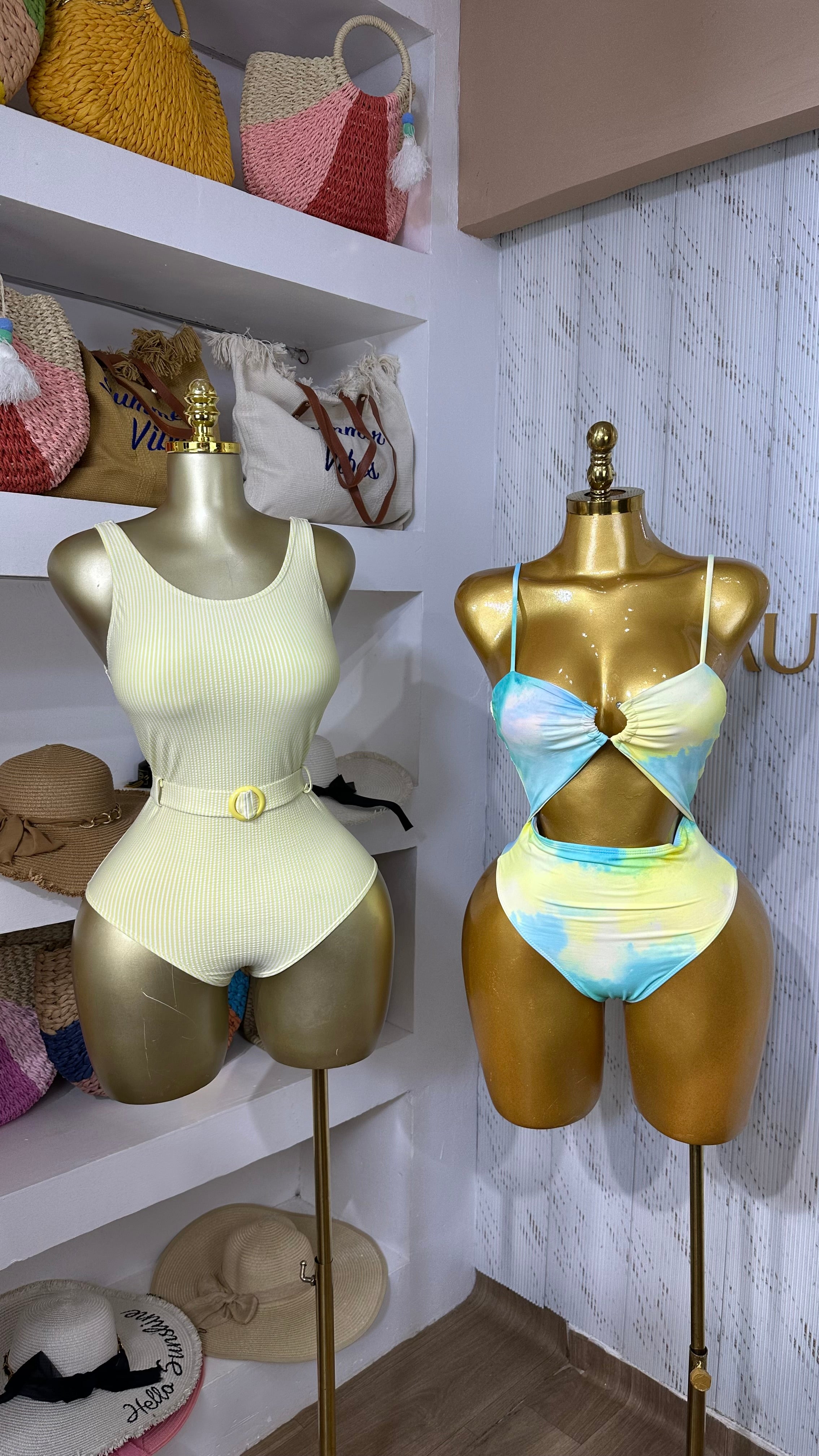 CLEARANCE SALES 014