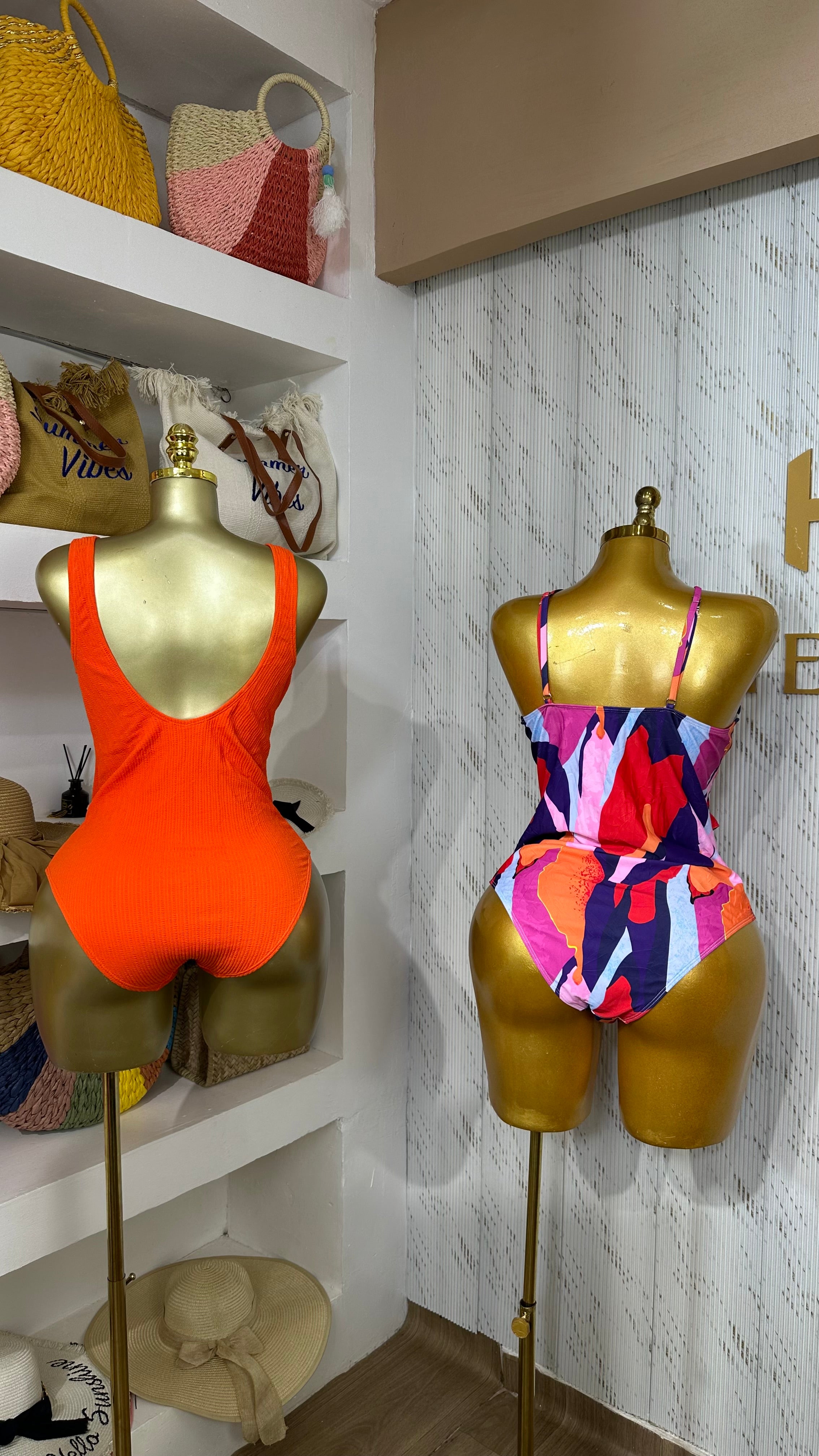 Riviera’s Wild Desire Set