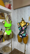 CLEARANCE SALES 035