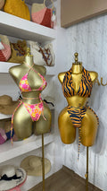 CLEARANCE SALES 025