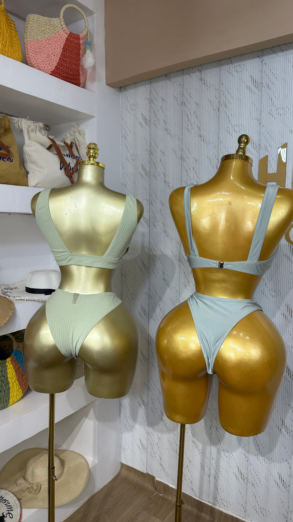 CLEARANCE SALES 007