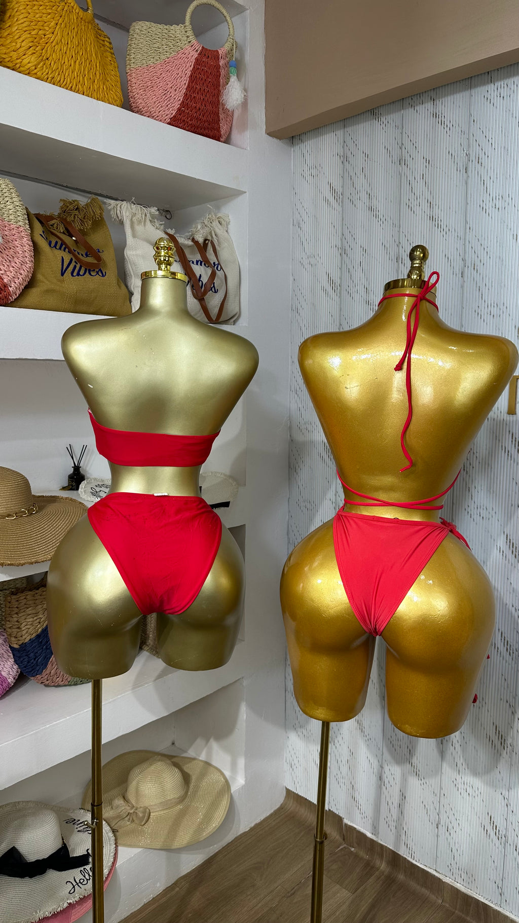 CLEARANCE SALES 006
