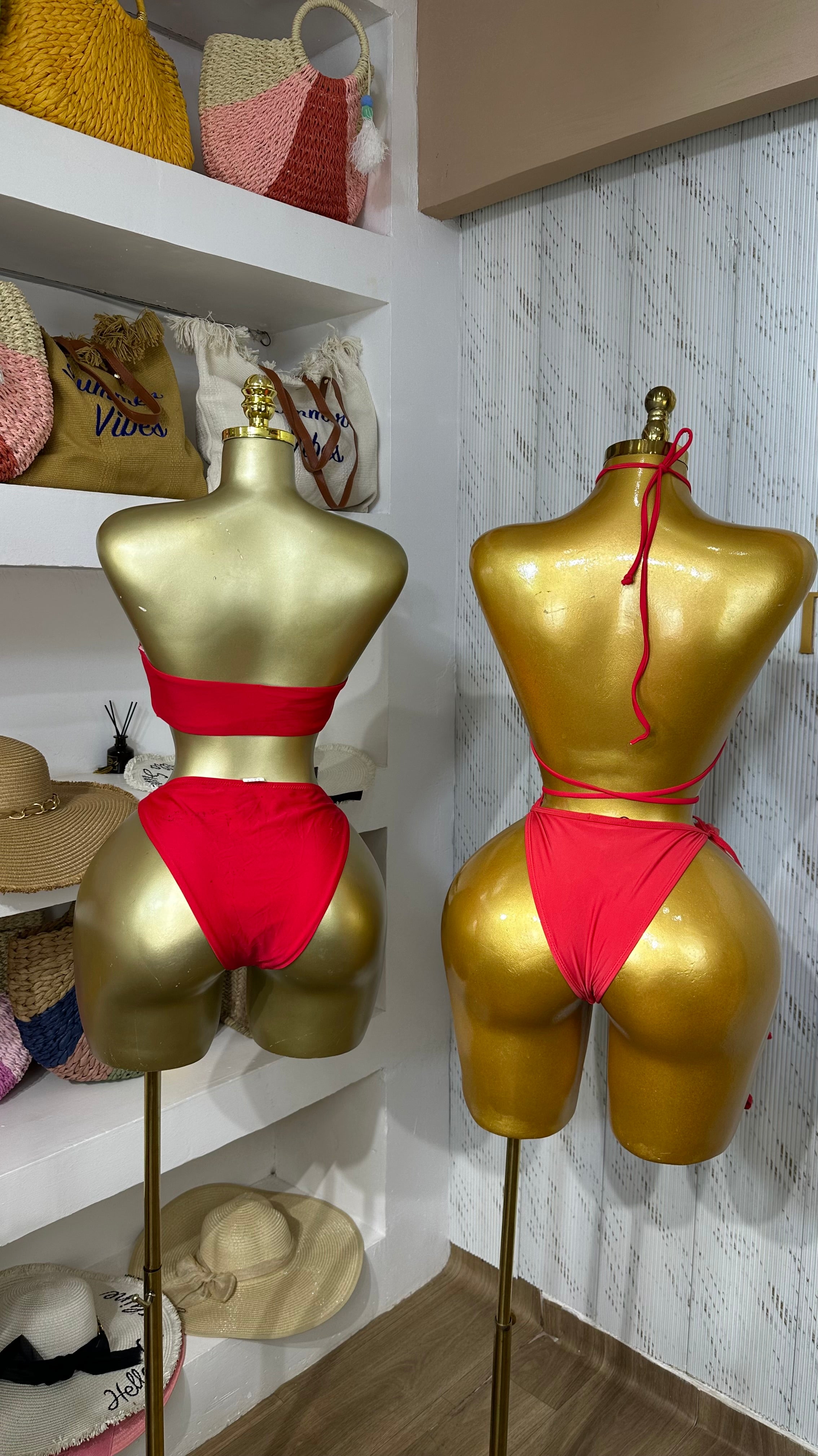 CLEARANCE SALES 006