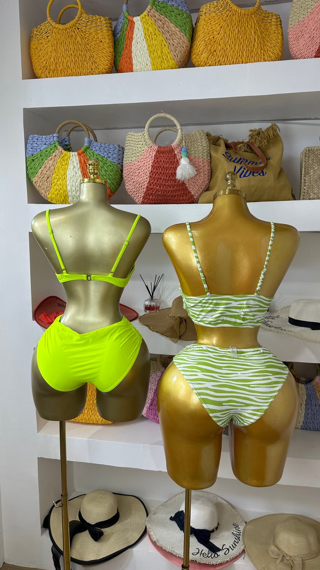 Riviera’s Untamed Elegance Set