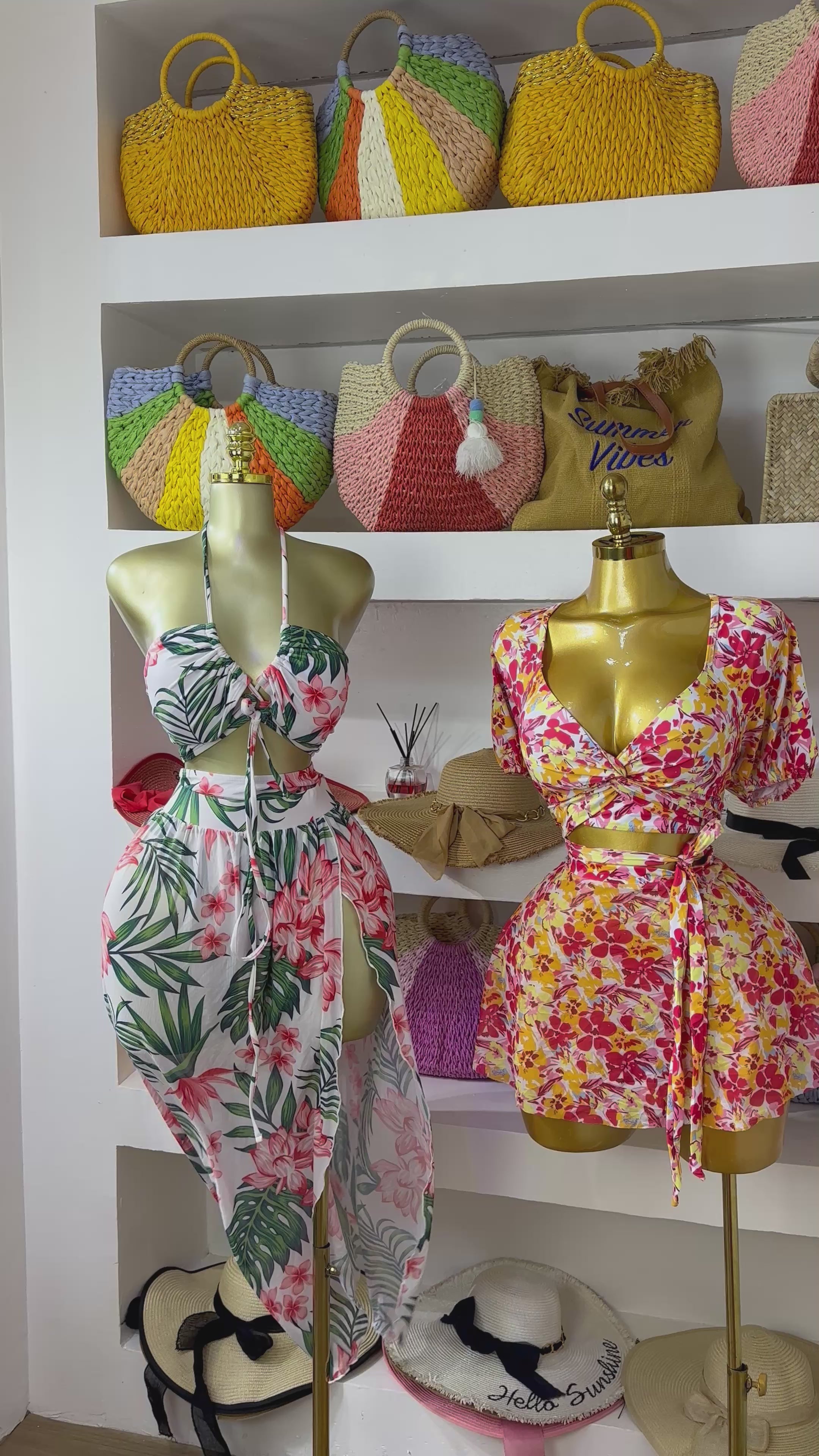 Riviera’s Floral Skirt Set