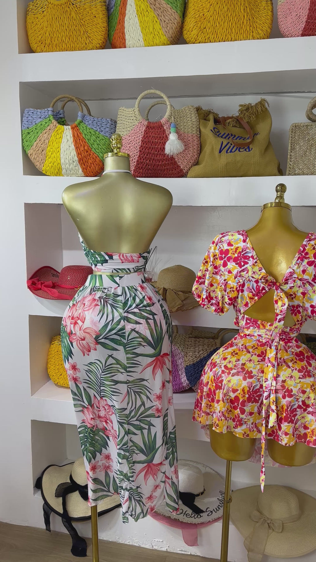 Riviera’s Floral Skirt Set