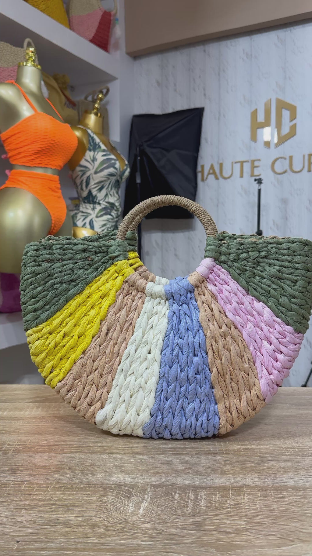 Riviera’s Coastal Charm Beach Bag