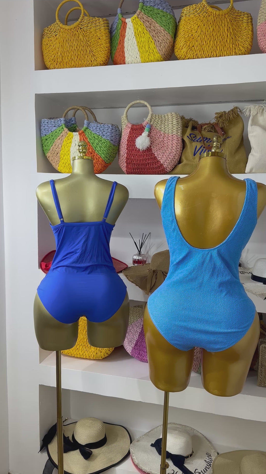 Riviera’s Capri Night Set