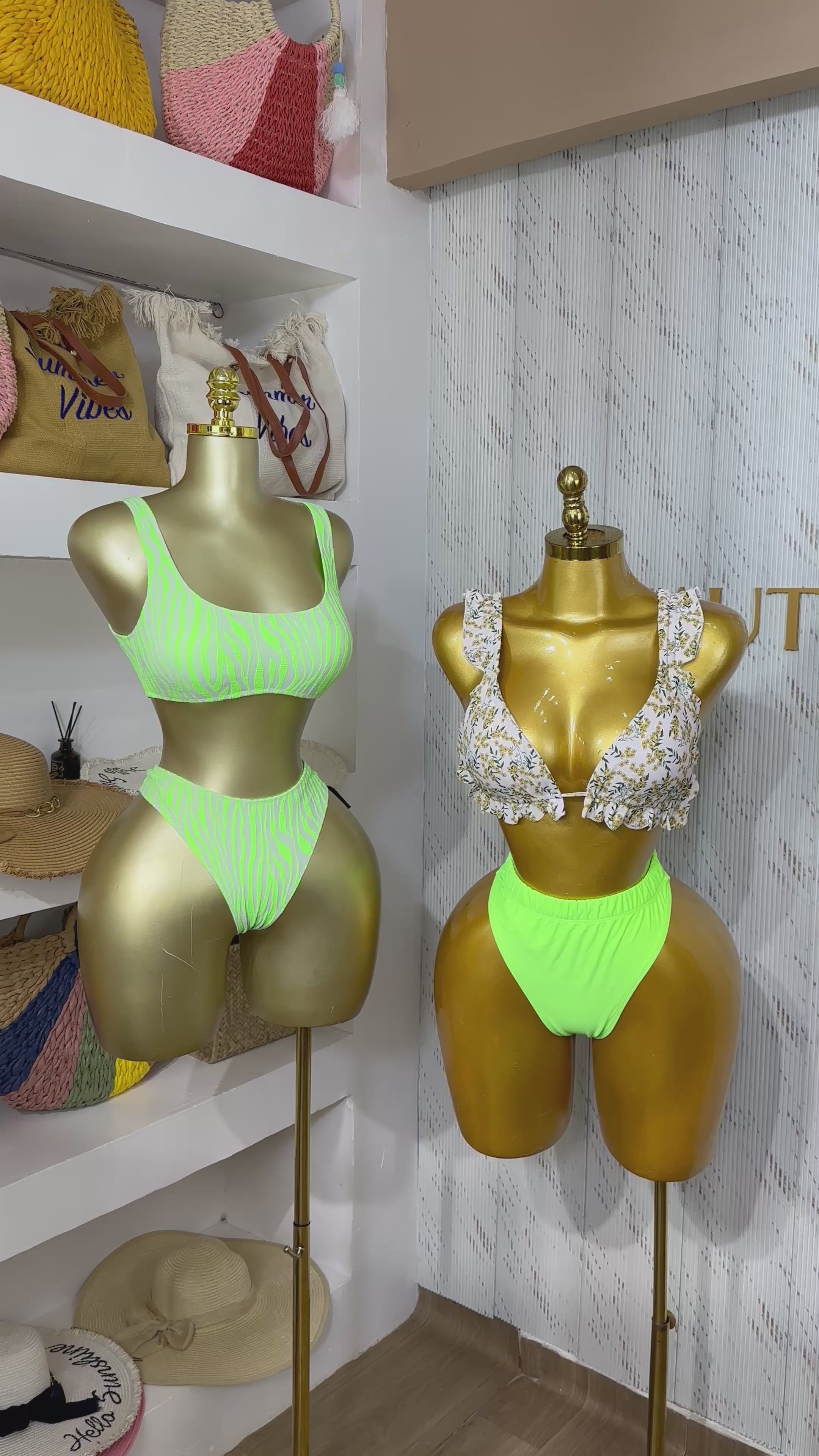 CLEARANCE SALES 017