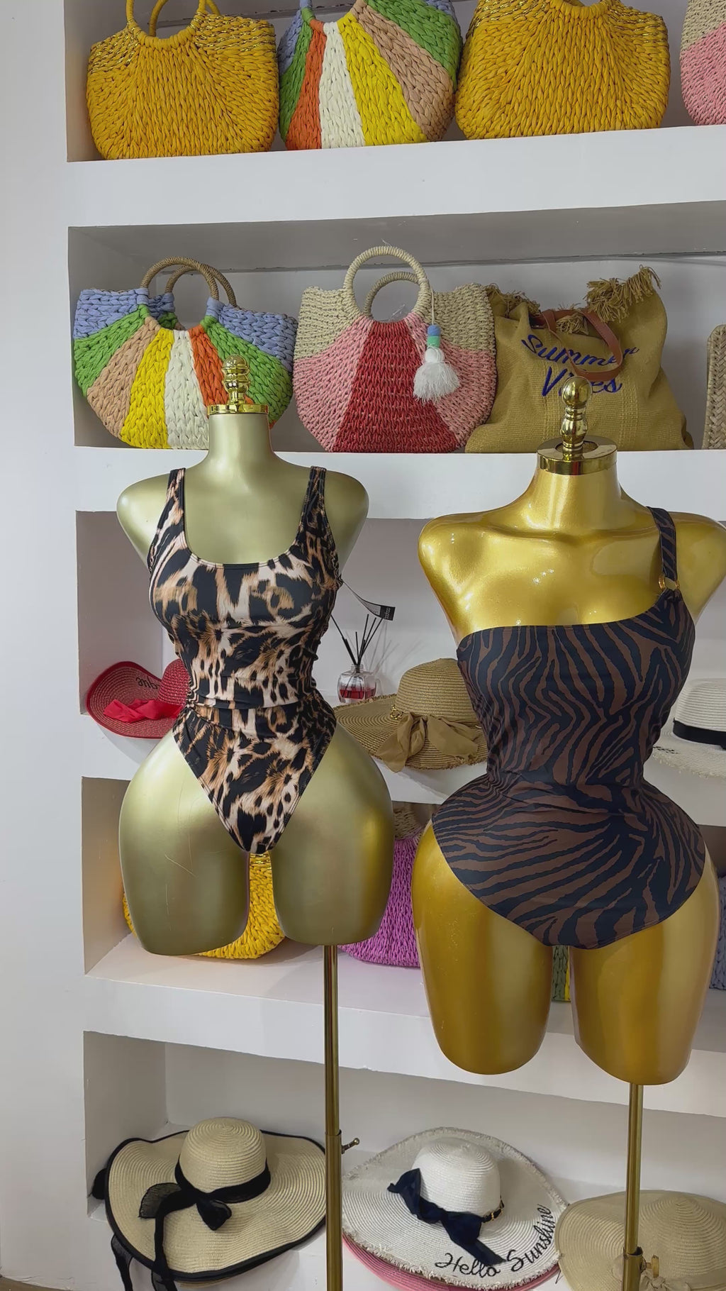 Riviera’s Wide Lux Swimsets